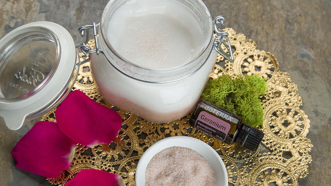 Blog - Esfoliação com Sal de Coco | EVOessencia