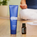 Copaiba doTERRA 15 ml com Deep Blue Rub — lifestyle 01, óleo essencial puro CPTG uso diário