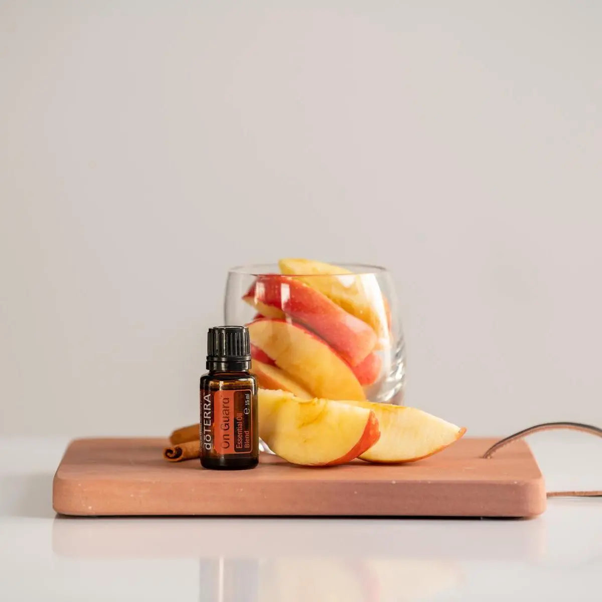 On Guard doTERRA 15ml tábua terracota gomos maçã vermelha canela vaso, proteção natural aromaterapia