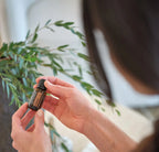 Óleo Essencial Cravo doTERRA 15ml — aplicação nas mãos uso pessoal, bem-estar natural Portugal