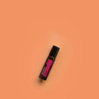 Roll-On Rosa doTERRA 10ml — frasco sozinho fundo laranja coral minimalista, aromaterapia rosa puro Portugal