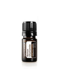 Frasco de Camomila romana da doTERRA em fundo branco